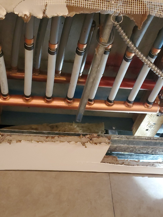 Why Homeowners Should Replace Their Poly B Pipes